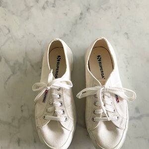 SUPERGA Classic Sneaker